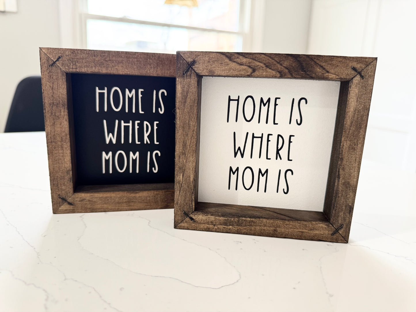 Mom Minis