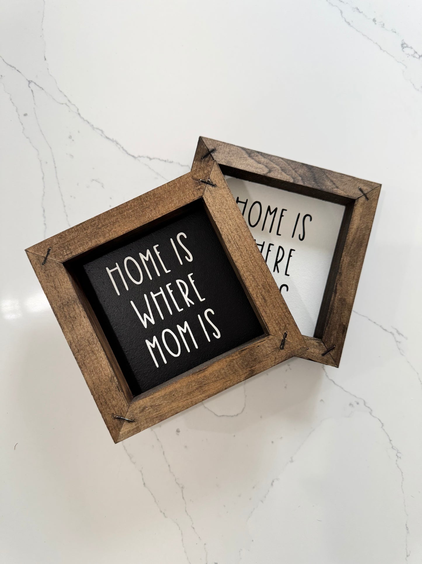 Mom Minis