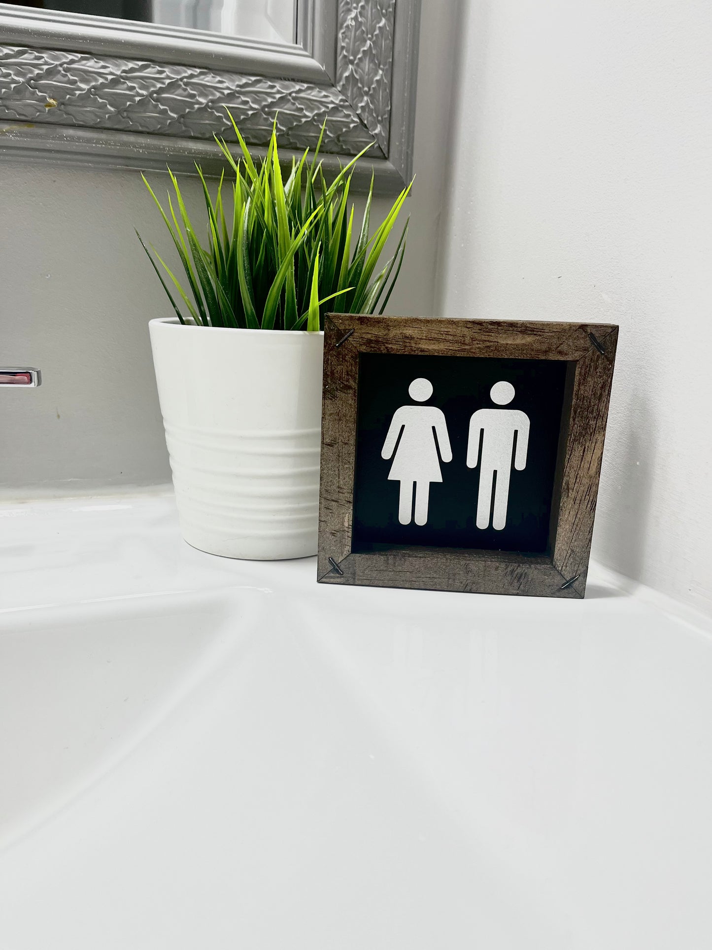 Washroom Mini