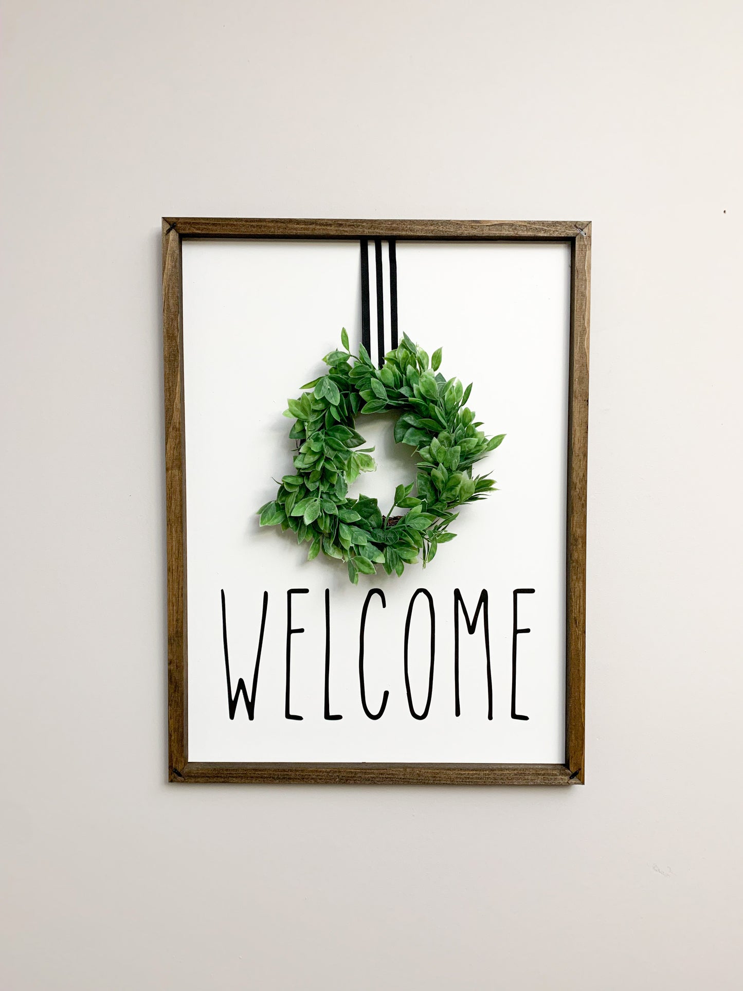 Welcome with Wreath